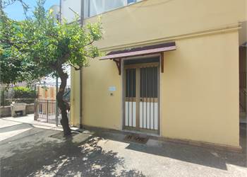 appartamento centro con spazio esterno