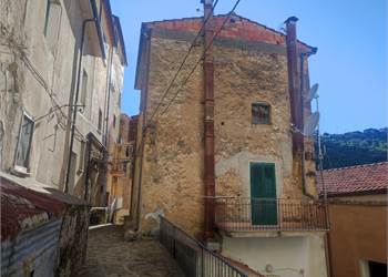 Interessante Bilocale e monolocale nel Cuore Storico di Pisciotta